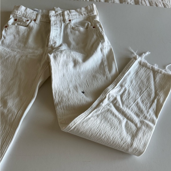 Gap Jeans, 2/26, White, Button Fly, Rag Hem, 25” inseam, Like New - Picture 4 of 7